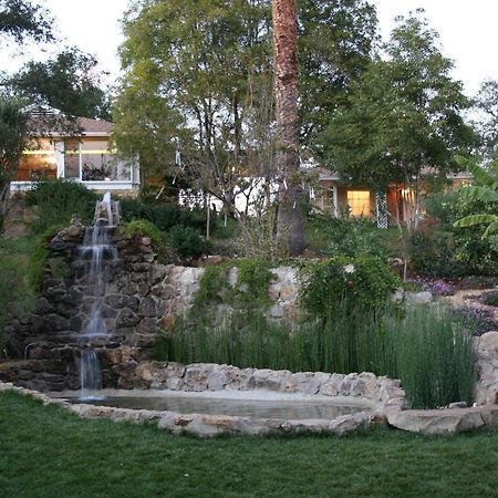 Ojai Retreat & Inn Екстериор снимка