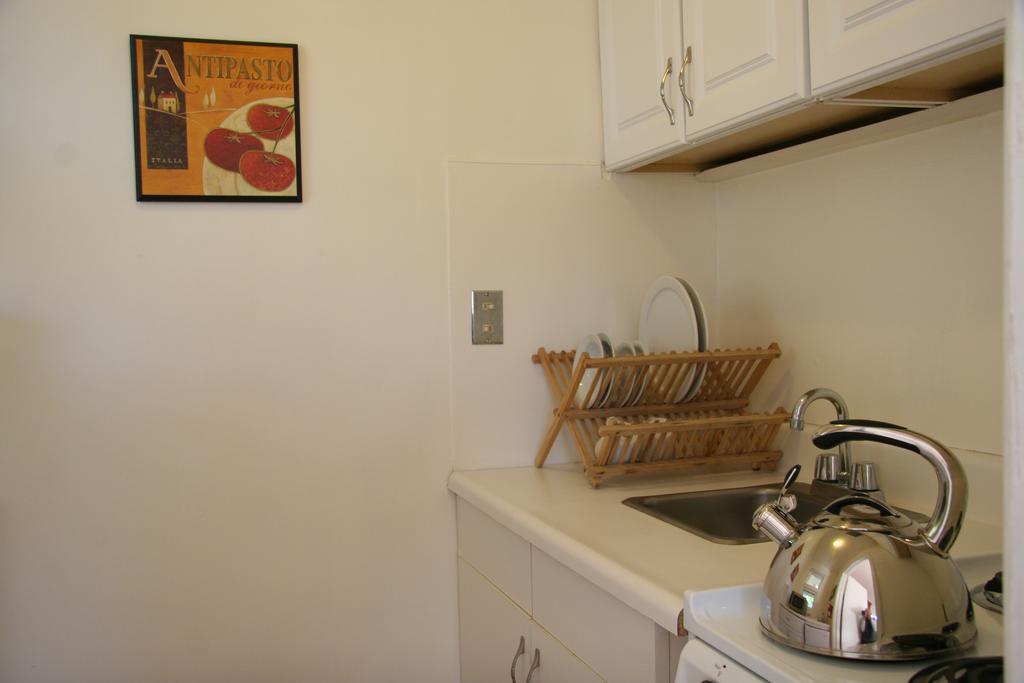 Ojai Retreat & Inn Екстериор снимка