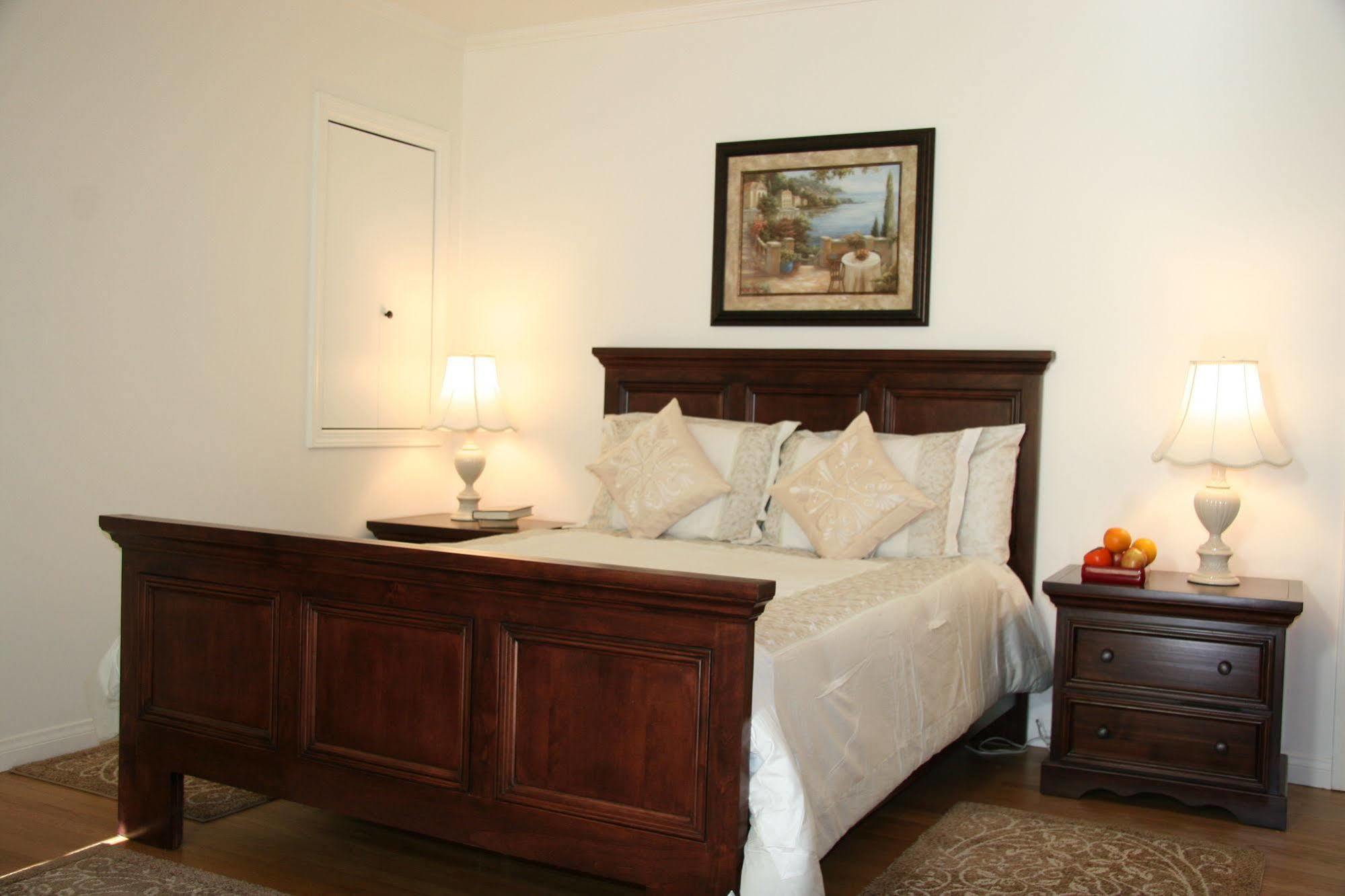 Ojai Retreat & Inn Екстериор снимка